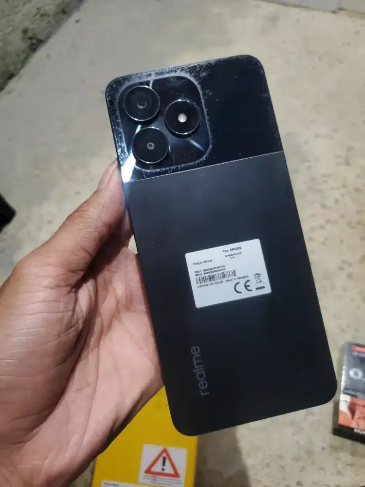 Realme C51 4/128 lengkap normal