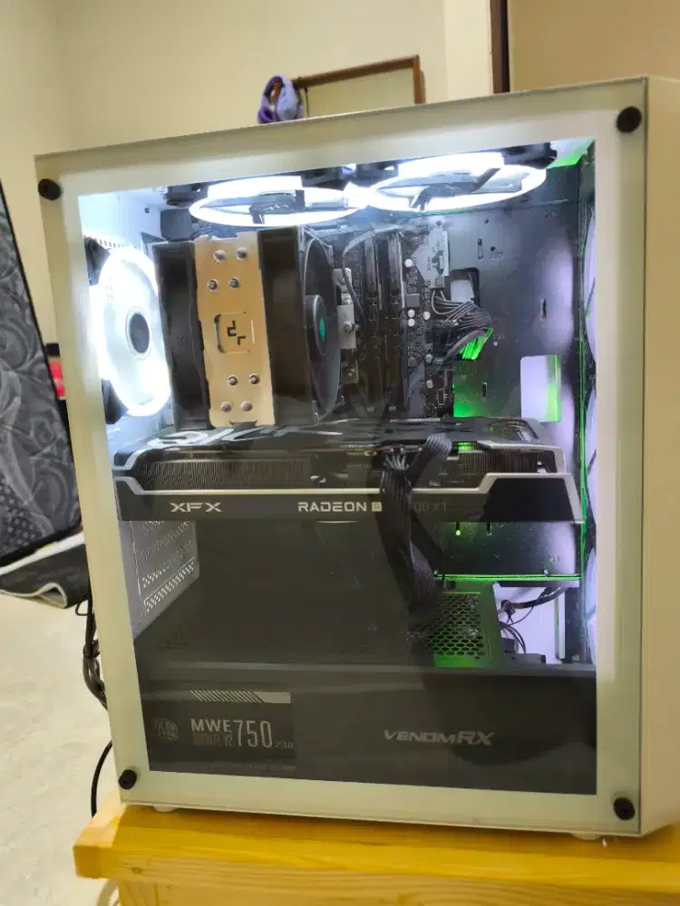 PC Gaming Intel Core i5 12400f + RX 6700 XT