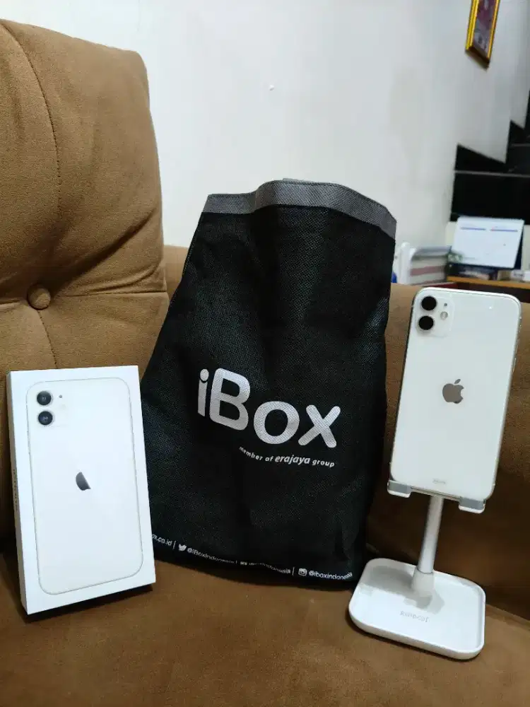 Iphone 11 white 64 GB