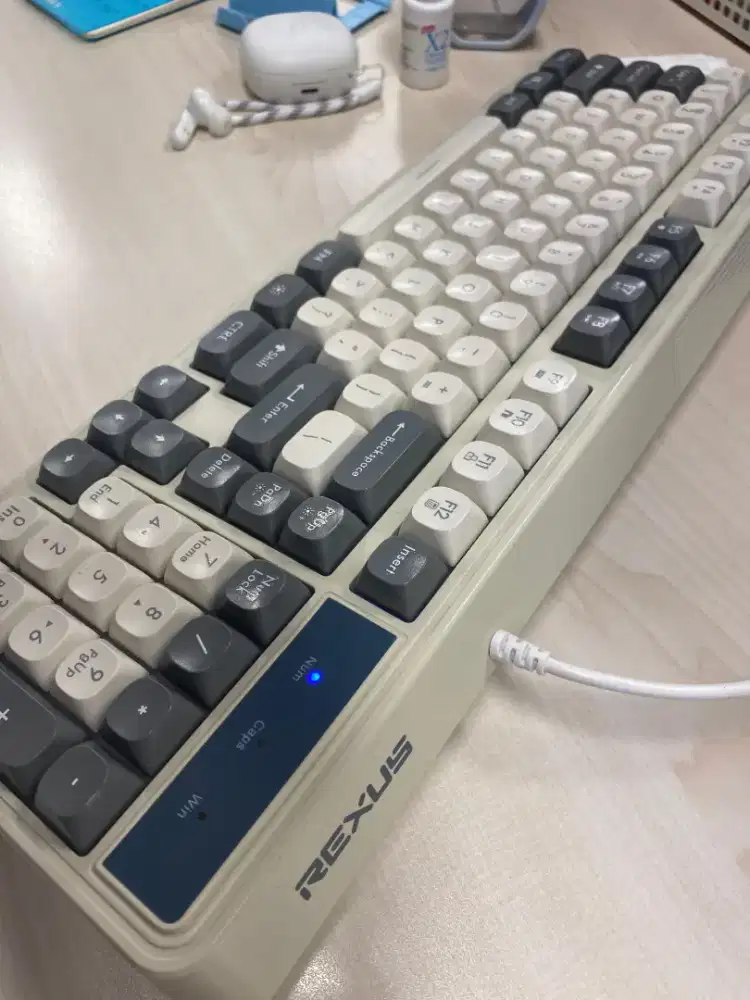 Keyboard Rexus Classic