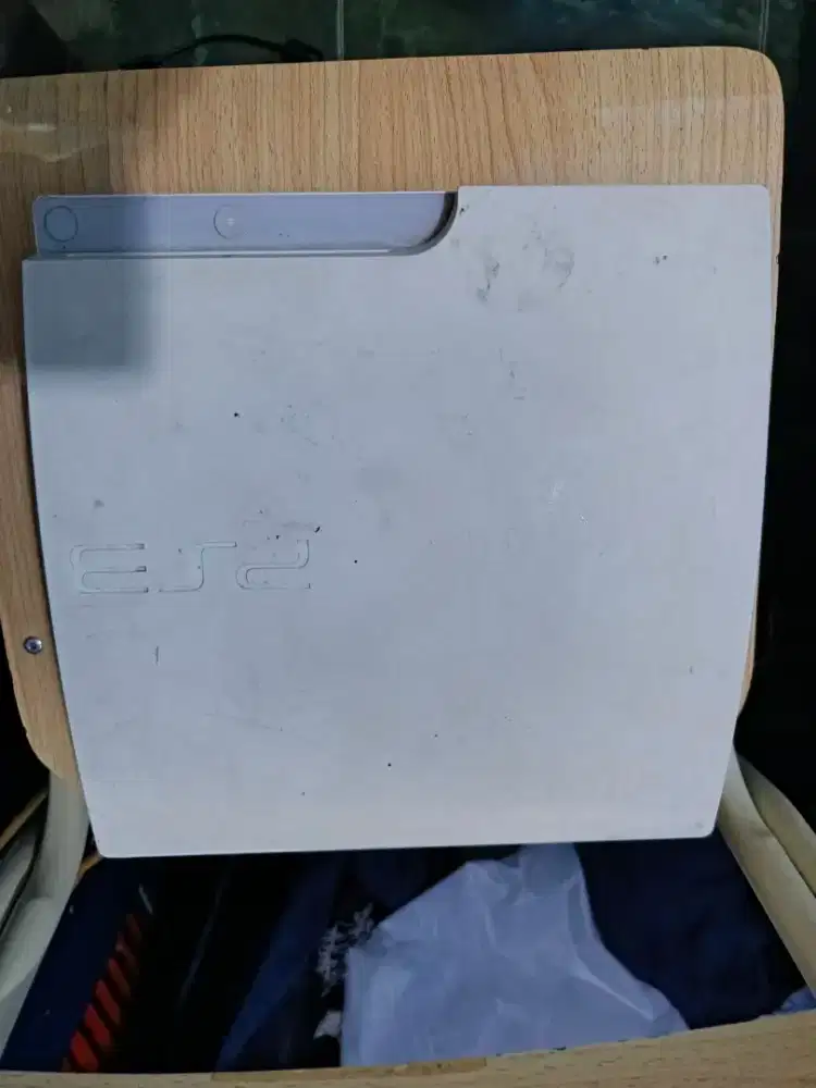 Dijual ps 3 slim 150 GB