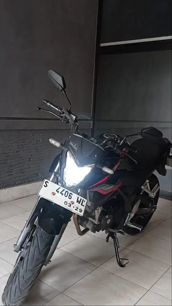 BU..CB 150 2019 Hitam