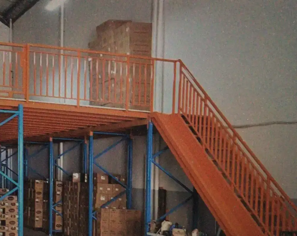 Jasa relokasi rack gudang, pasang plafond dan partisi PVC/gypsum