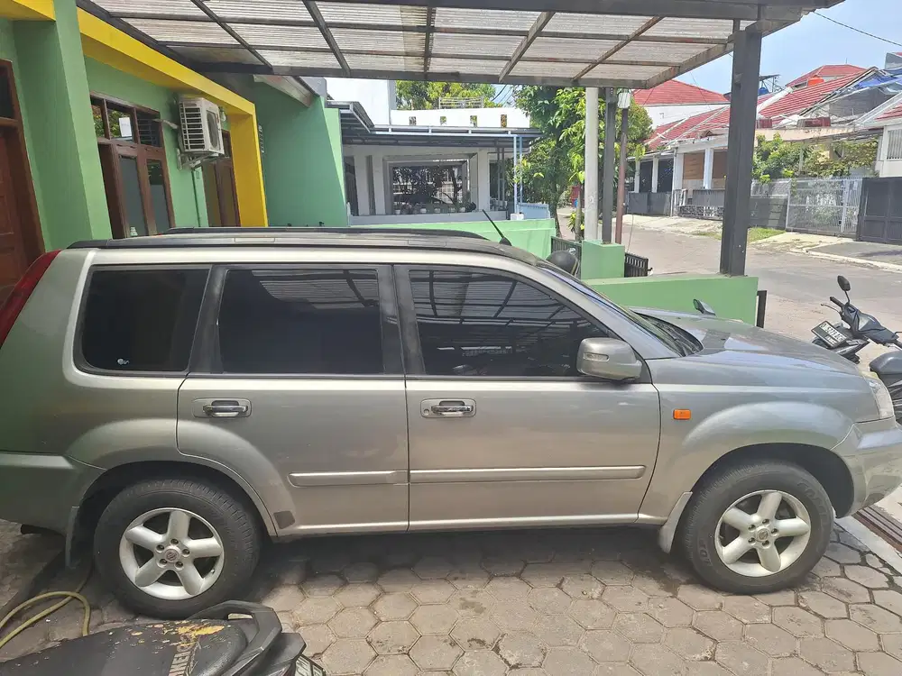 Nissan X-Trail 2004 Bensin