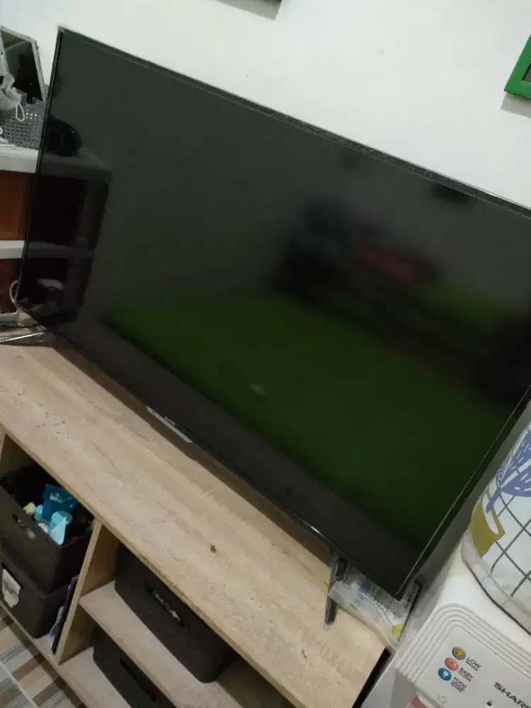 TV LED ANDROID MERK SHARP 50 INC