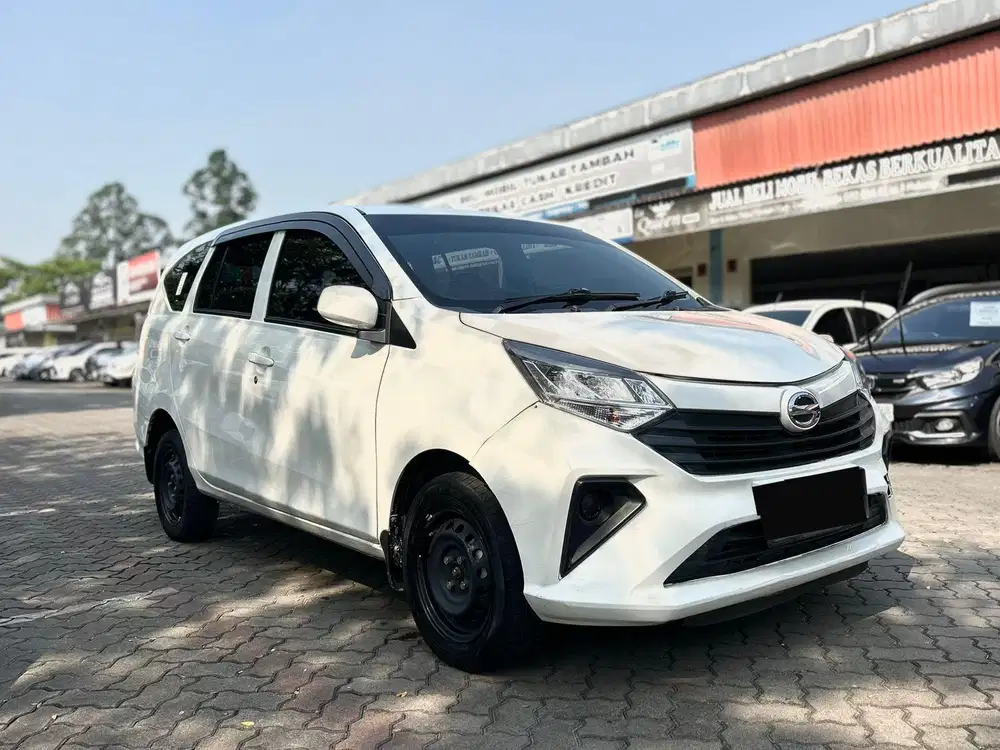 DAIHATSU SIGRA 1.2 X 2024 AT PUTIH KM 16RB