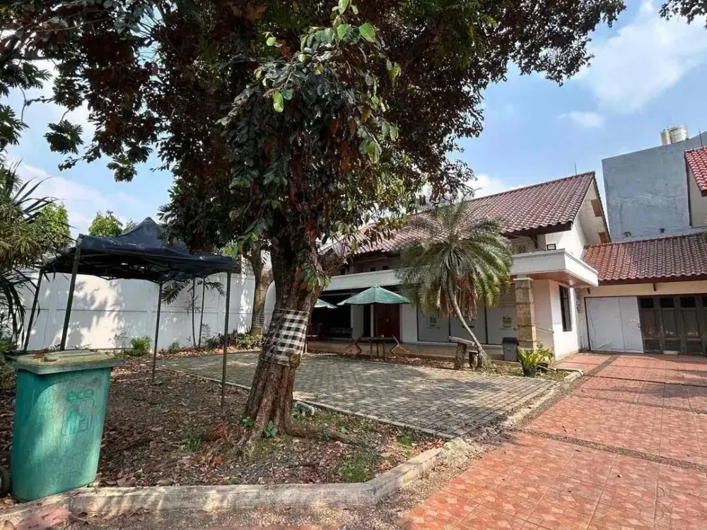 disewakan rumah usaha di pinggir jalan pinang pondok labu