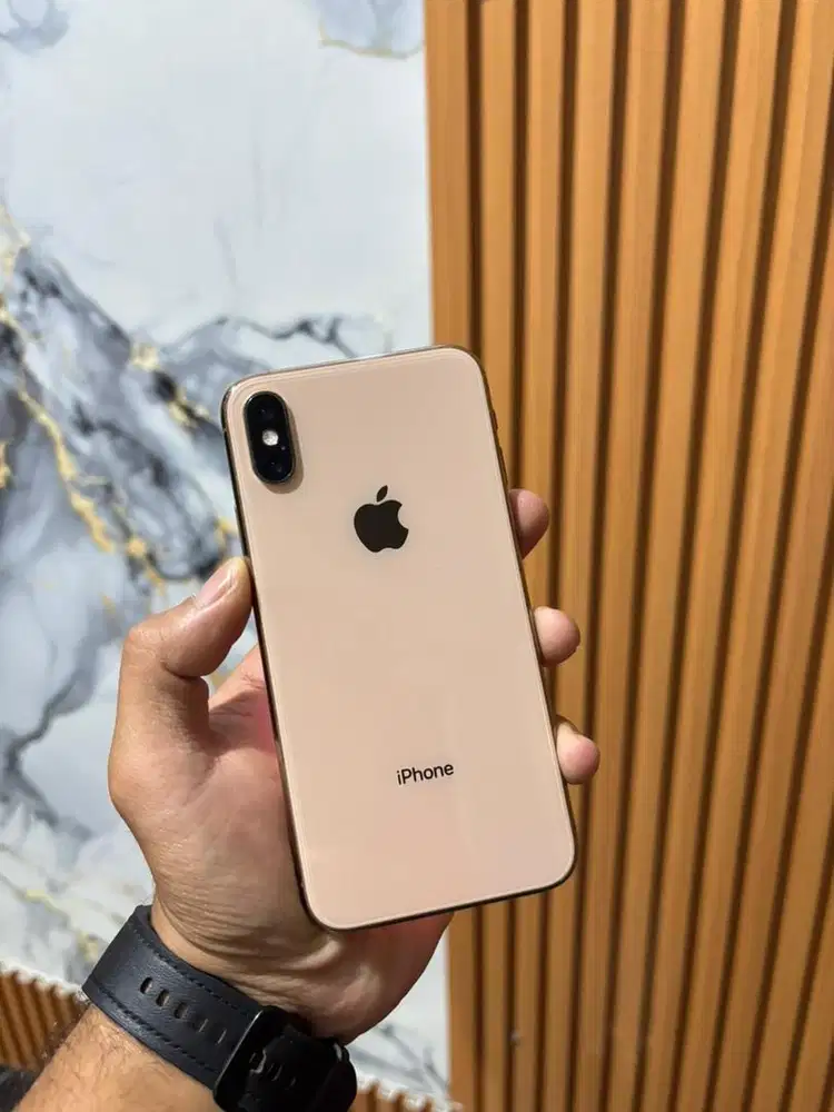 Iphone xs 64gb gold