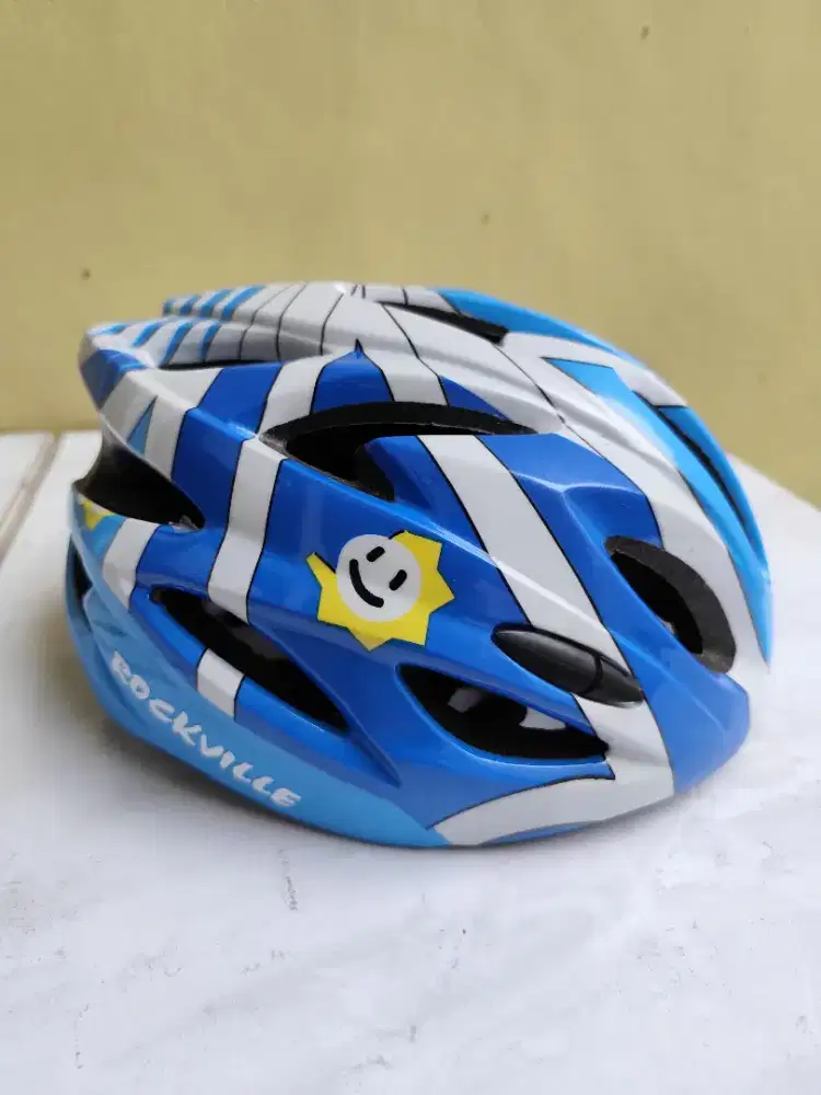 Helm Sepatu roda, skateboard, sepeda