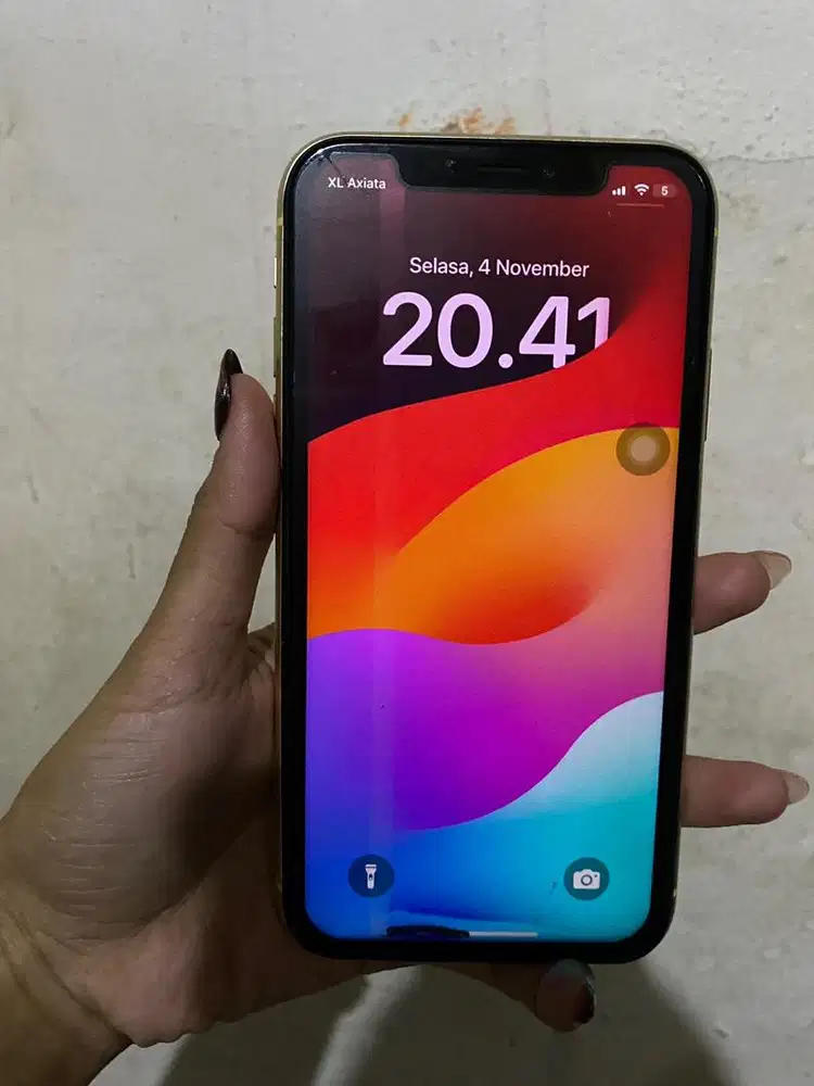 Iphone XR inter 128 minus layak pakai