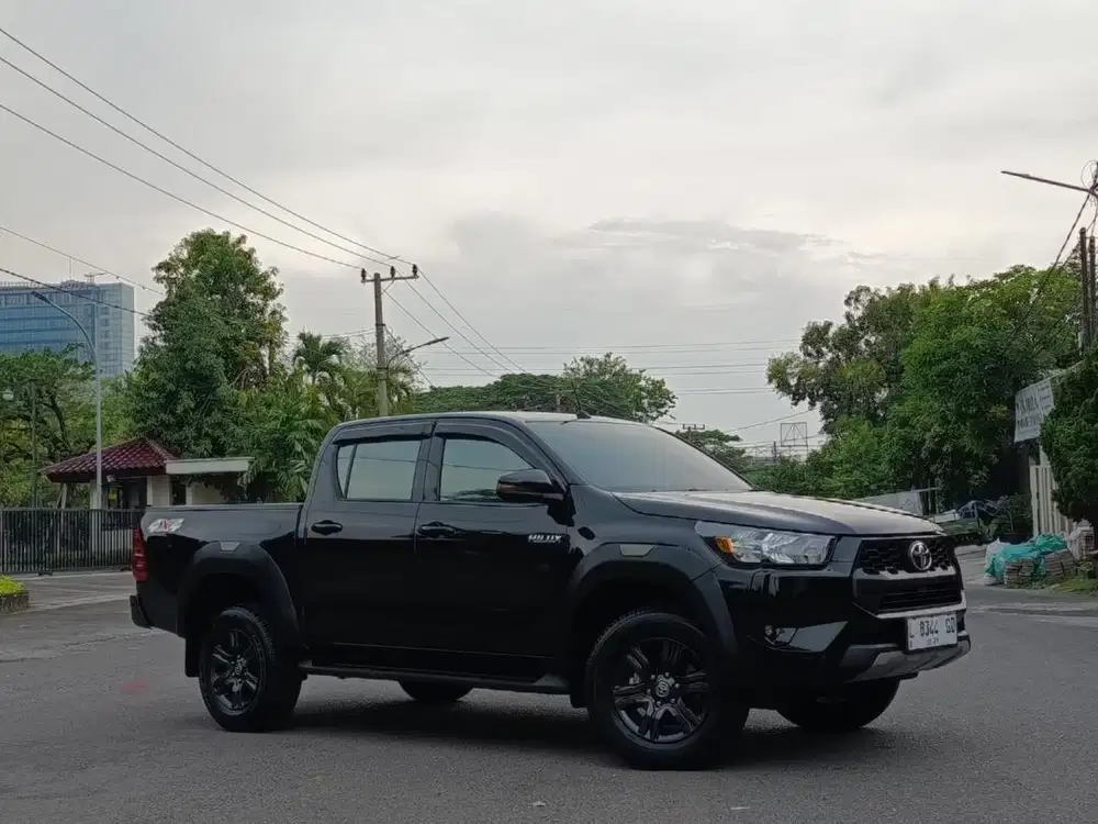 [KM 18rb] Toyota New Hilux G 4X4 Diesel Manual 2024 Istimewa.!!