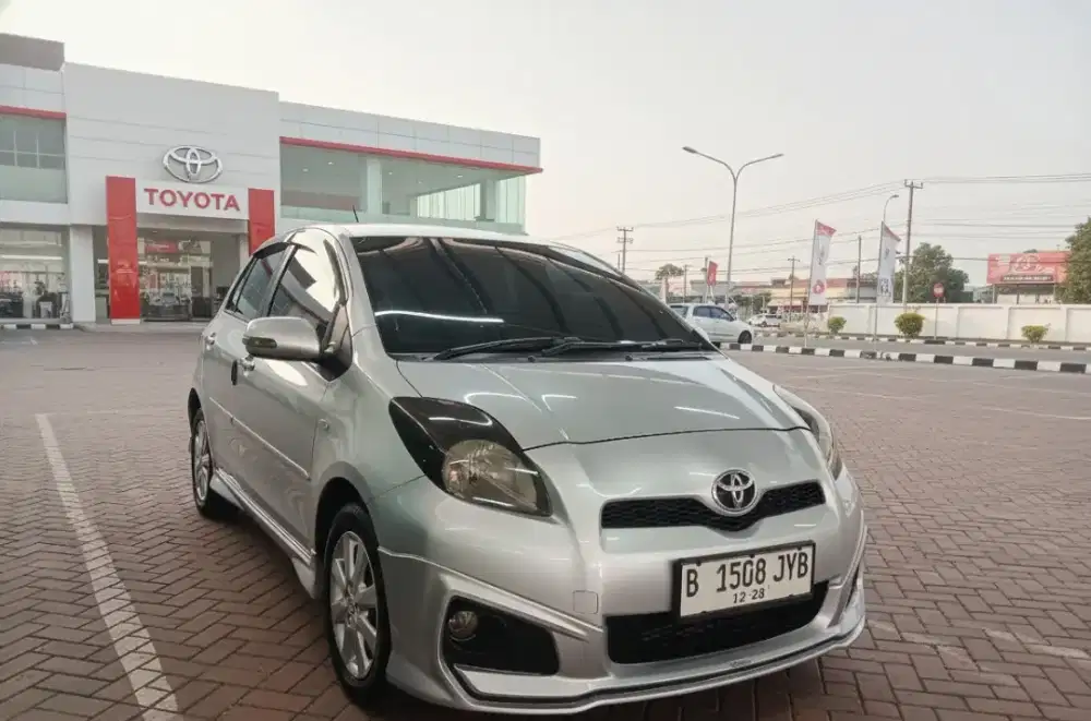YARIS S TRD 1.5 MT 2012