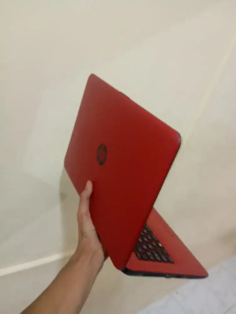 Laptop hp 14 AM129TX