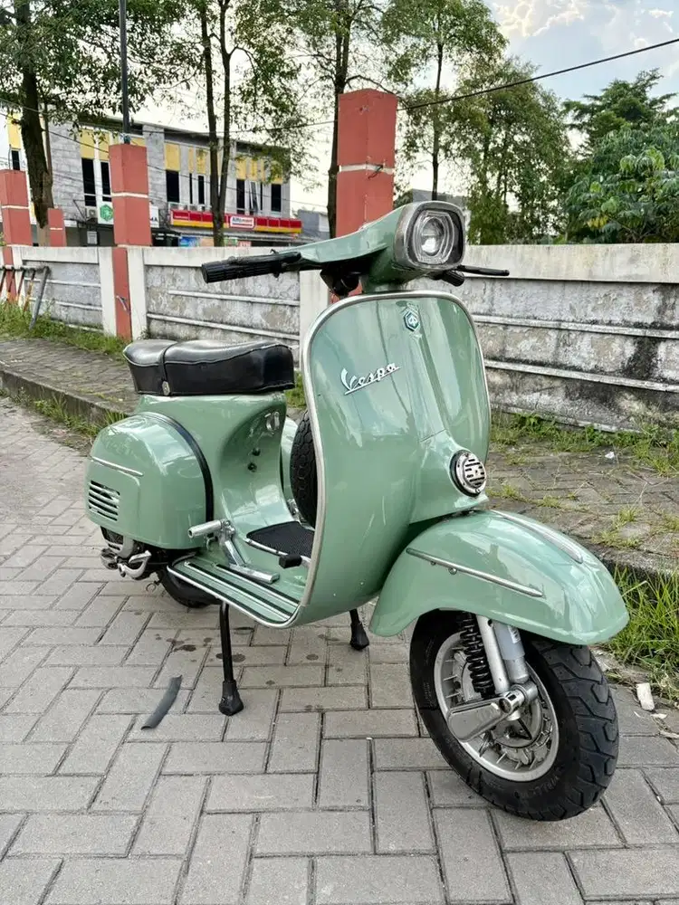 Vespa Super 1977 (AS BESAR)