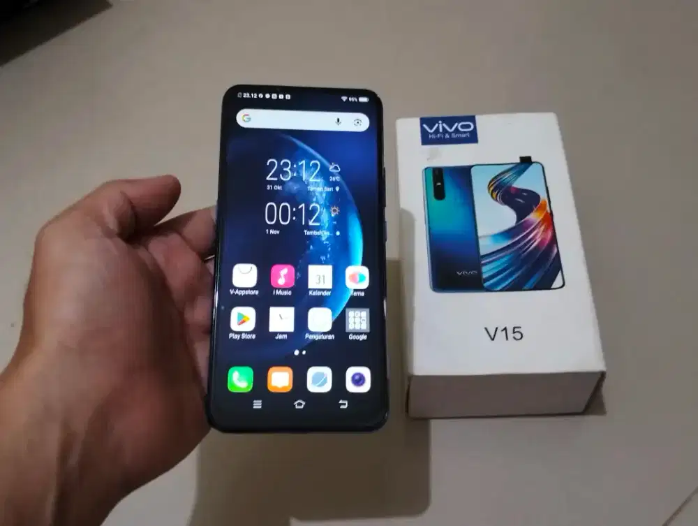 BUTUH UANG VIVO V15 RAM 8GB / 256GB 4G LTE 6.53in Finger Kamera Pop Up