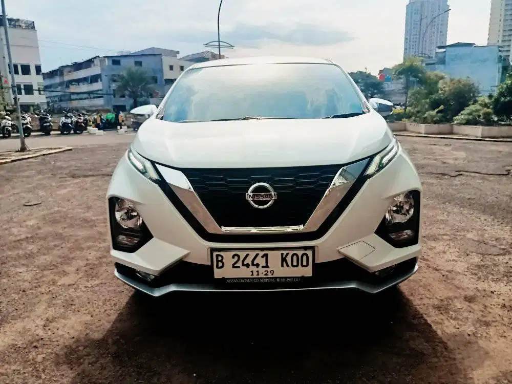 Nissan Livina VL matic 2019 istimewa skl