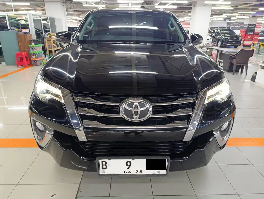 Toyota Fortuner VRZ 2.4 AT Tahun 2018/2019