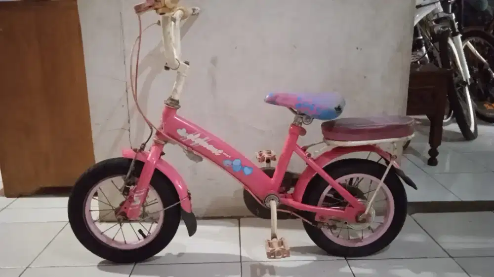 Sepeda anak pink 12  Element muluz siap pakai Depok baru