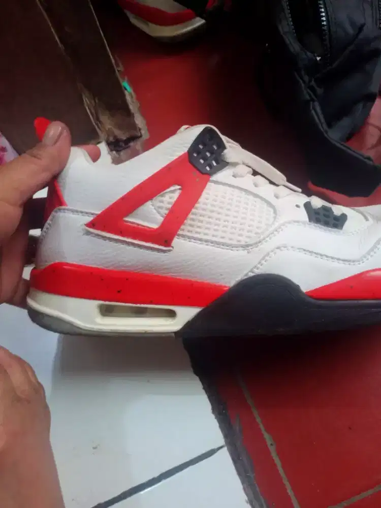 Sepatu air Jordan size 42