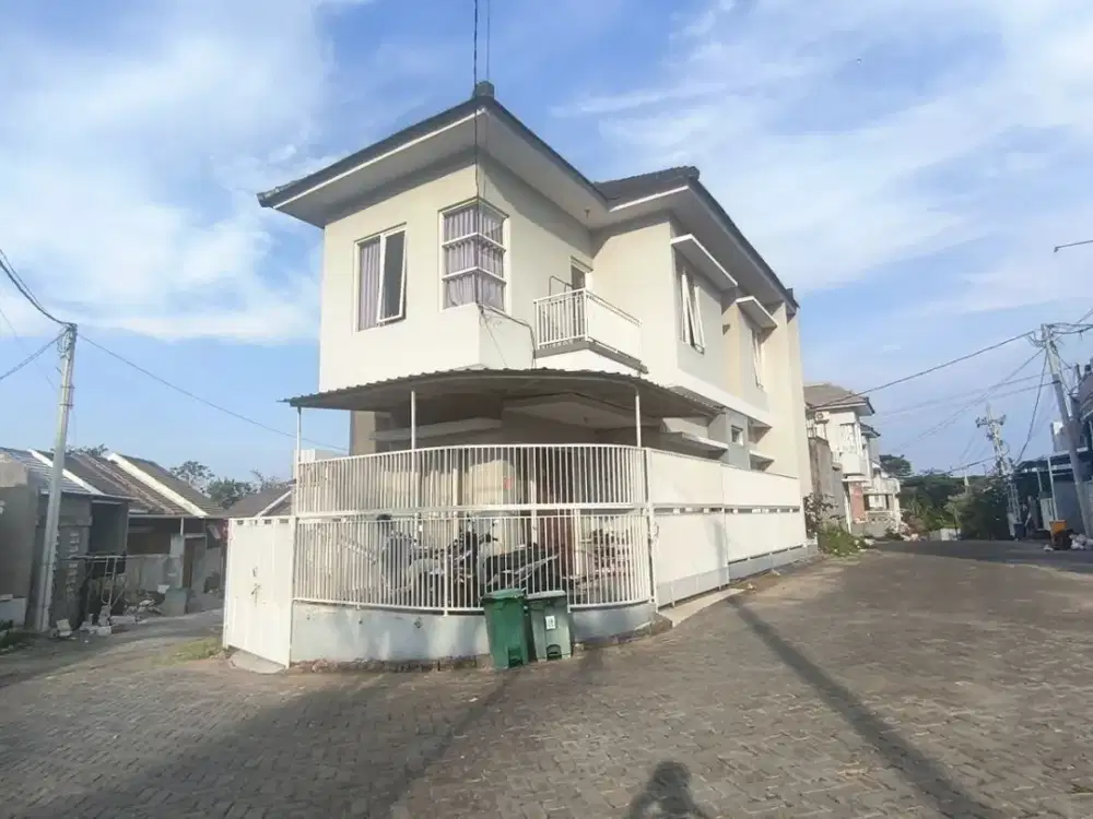 Kost Kota Malang Dekat Kampus Besar Kota Malang Free Design Full Furnished