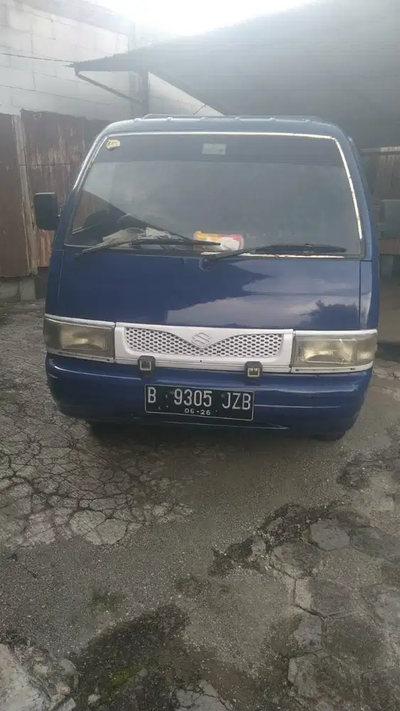 Suzuki Futura 2003 Bensin