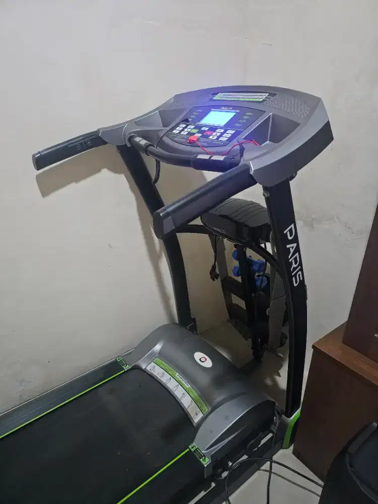 Dijual Treadmill Ireborn Paris – Kondisi Sangat Bagus!