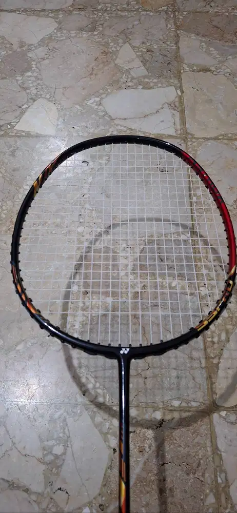 Dijual Raket Yonex Astrox 99 Pro