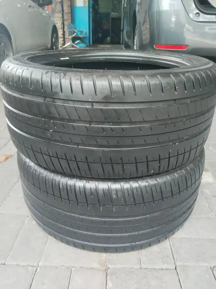 2 Ban 275/40/19 Michelin PS3 MO Tahun 2024
