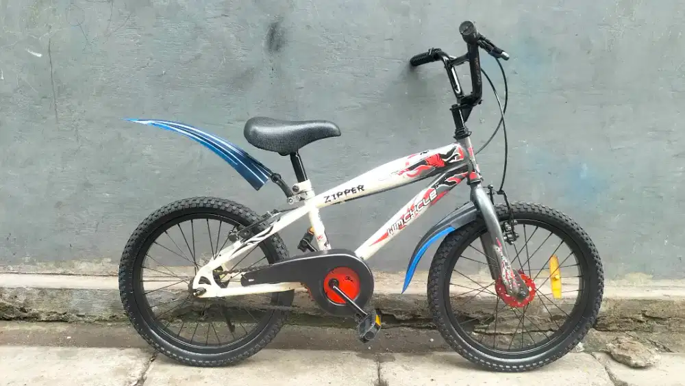 Sepeda wimcycel zipper