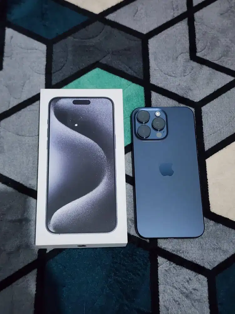 iPhone 15 Pro Max 256GB Blue Titanium