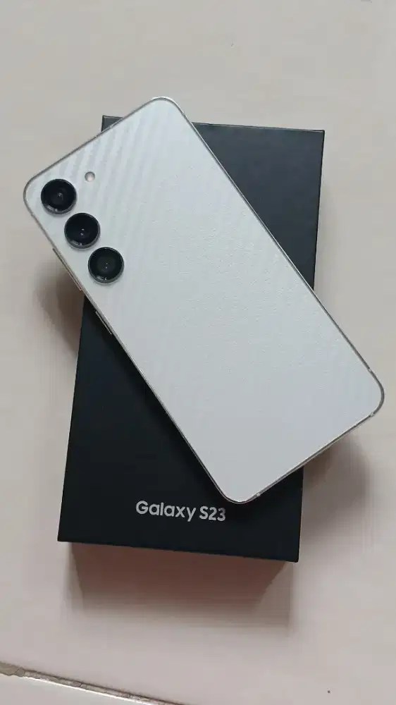 Samsung S23 256 99% RESMI SEIN Pribadi tidak ada minus not S24 FE S22