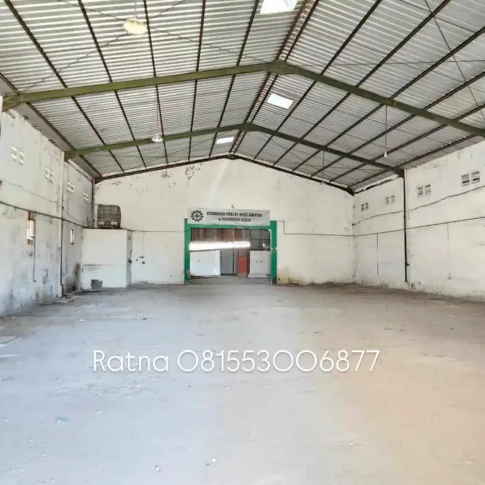 Jual/ Sewa Tempat Usaha bisa dipakai Gudang Raya Kepatihan Menganti