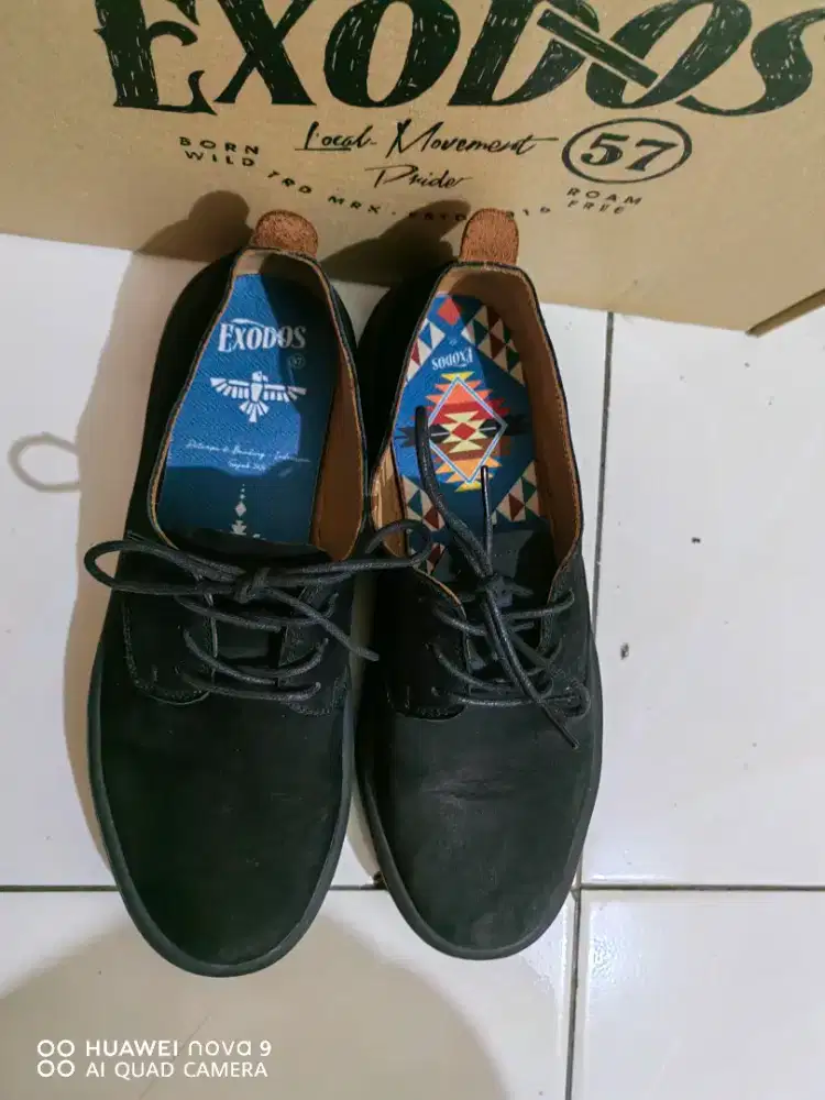 Sepatu Casual Exodos57