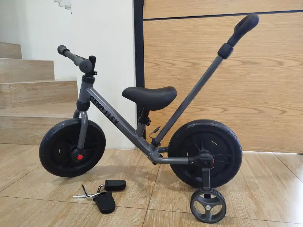 Sepeda Balance Bike Geko Flex 6 in 1 Dark Grey
