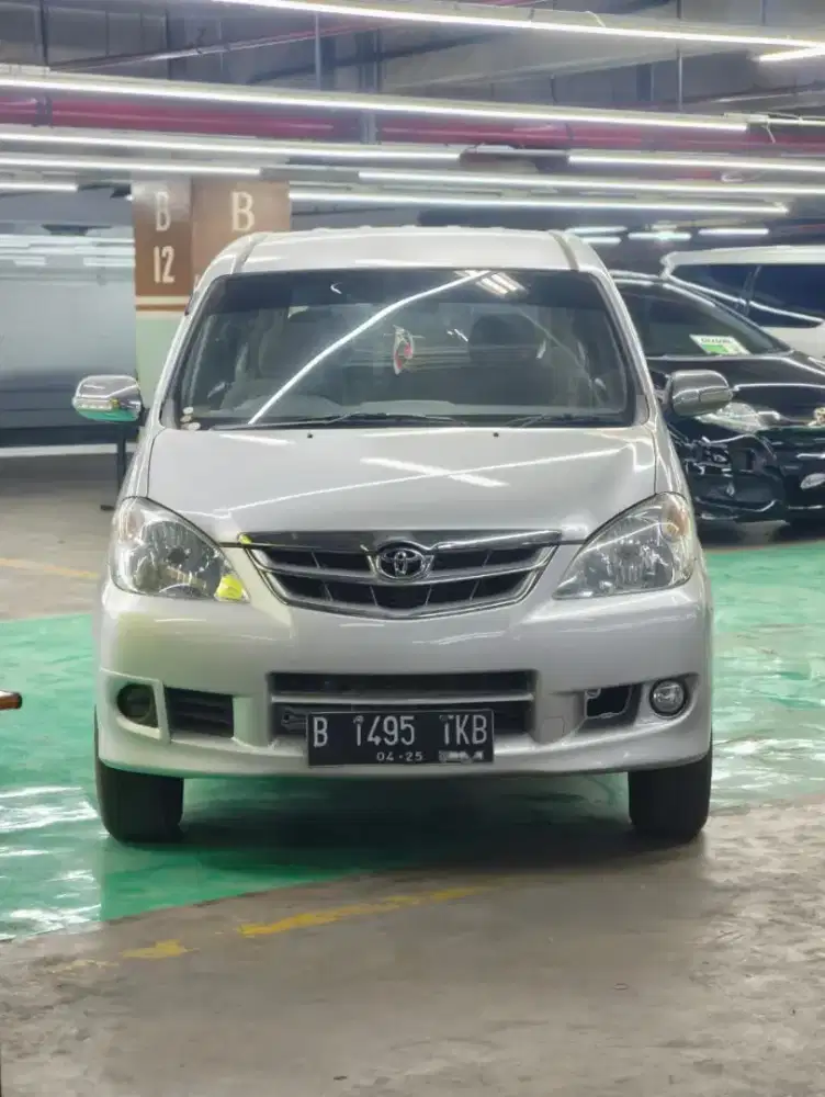 Toyota Avanza G 1300cc mt 2010