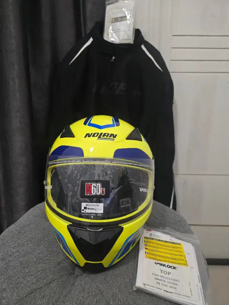 Jaket touring Dainese hydra flux d-dry, Nolan N605 Practice Baru