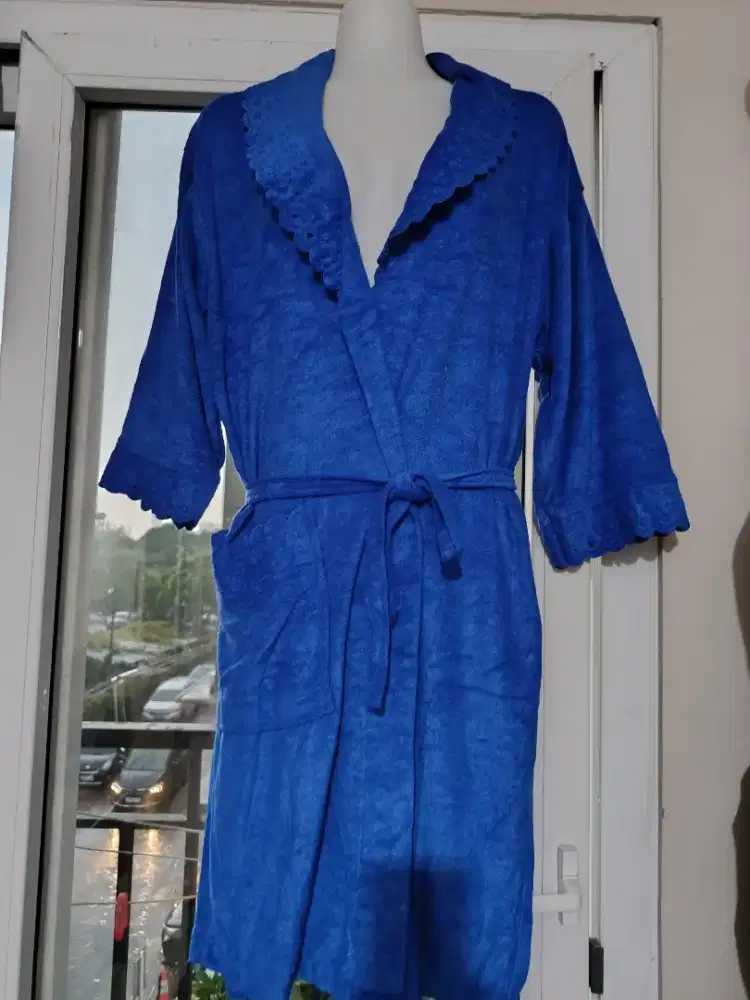 Handuk kimono habis mandi dan berenang