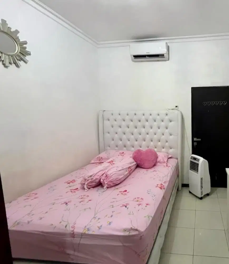 Dipan tempat tidur ukuran 160x200