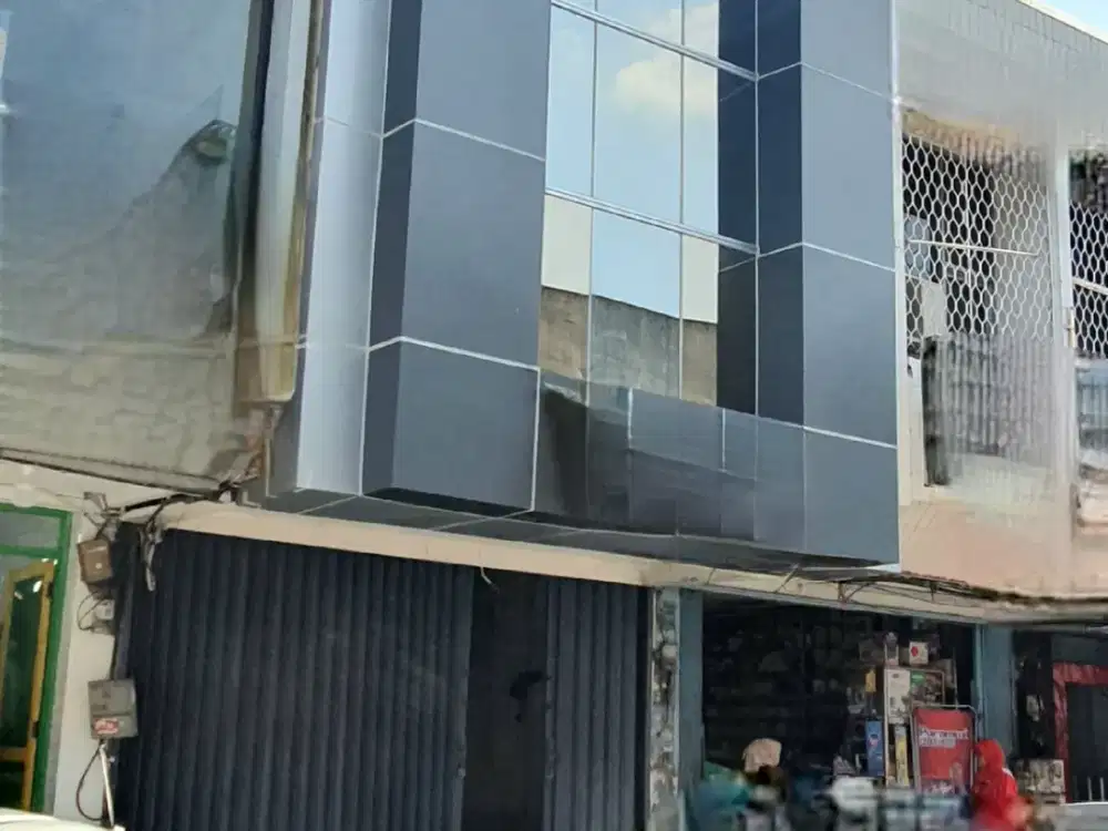 Ruko Boulevard Raya, Kelapa Gading - sudah fully renovated