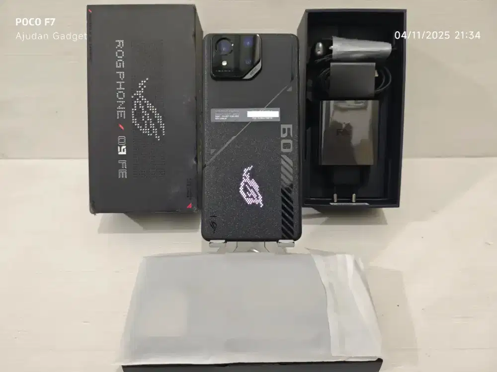 Asus Rog Phone 9FE 5G 12/256 Gb Likenew99% Resmi Agustus 26 bisa TT/BT
