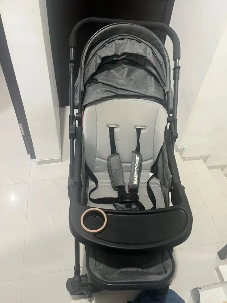 Dijual Cepat Stroller BabyDoes