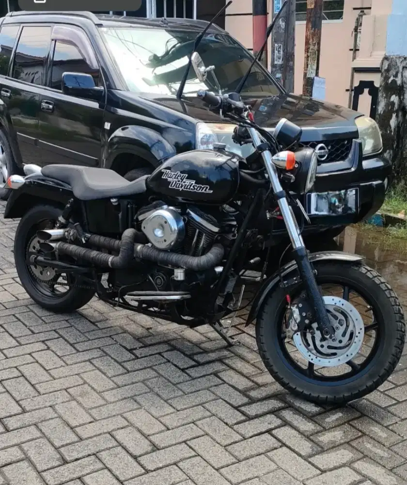 Velg ada 2 pasang terpasang balok