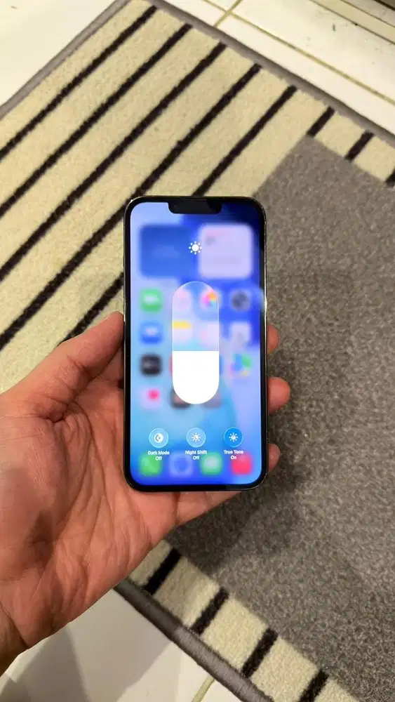 Dijual Iphone 13 Pro 512GB Graphite Resmi Ibox Mulus