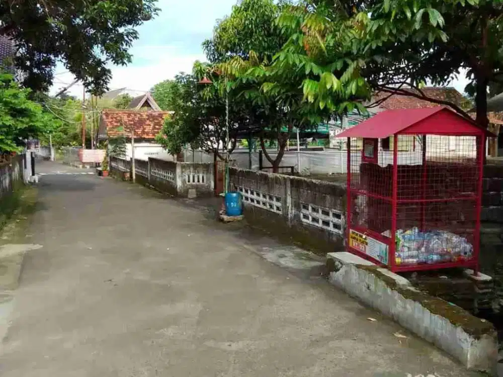 TANAH PEKARANGAN HOOK SAMBILEGI MAGUWOHARJO