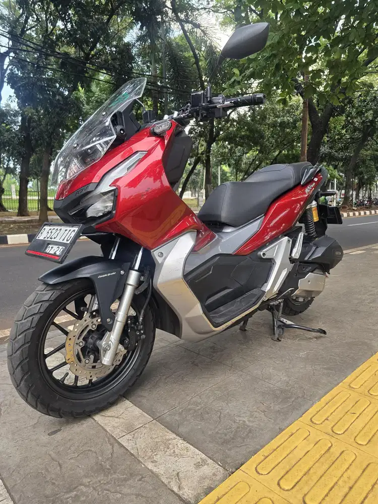 DP MINIM 2JTA CASH KREDIT HONDA ADV 150 CBS ISS THN 2021 PAJAK IDUP