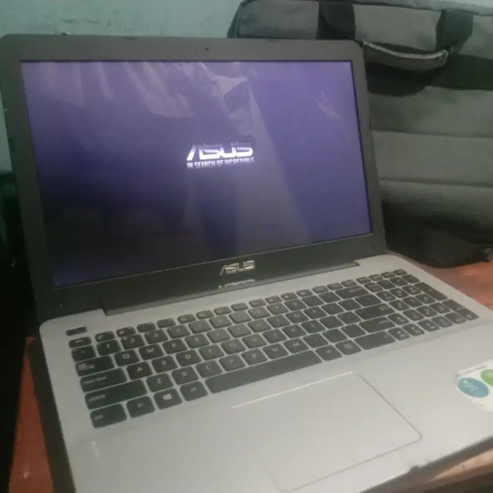 Asus AMD A9 9520 Radeon r5