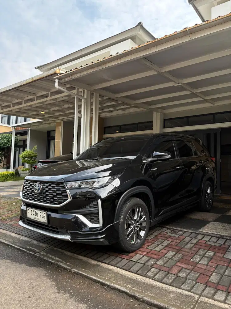 Toyota Kijang Innova 2023 Bensin