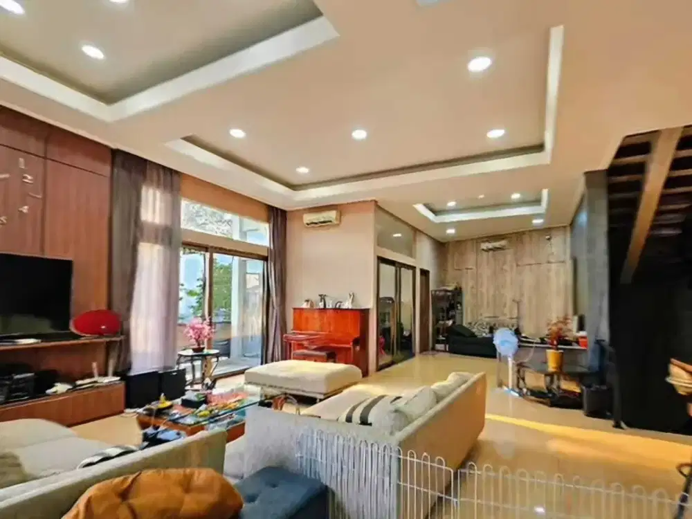 Rumah 3 lantai Gading Pelangi Kelapa Gading Jakarta Utara