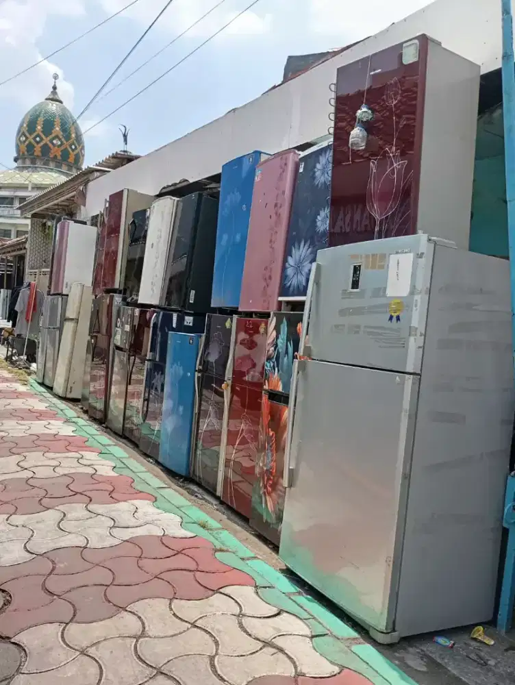 Menerima sgala barang rongsokan tv ac kulkas dll