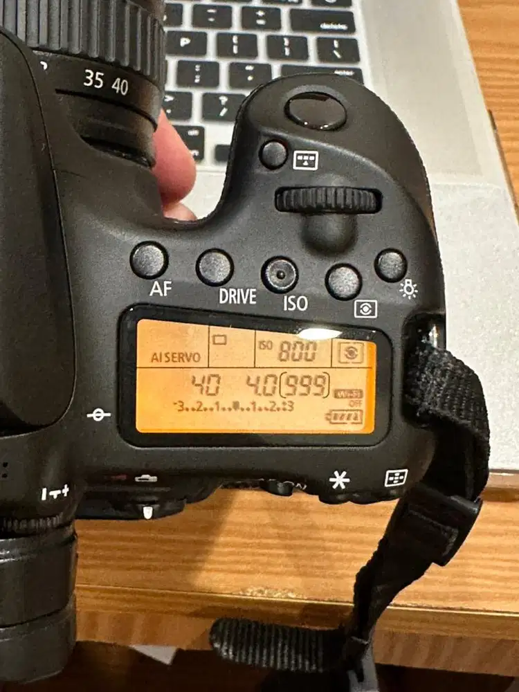 Kamera Canon 70D body only wifi Sc 16 Rb